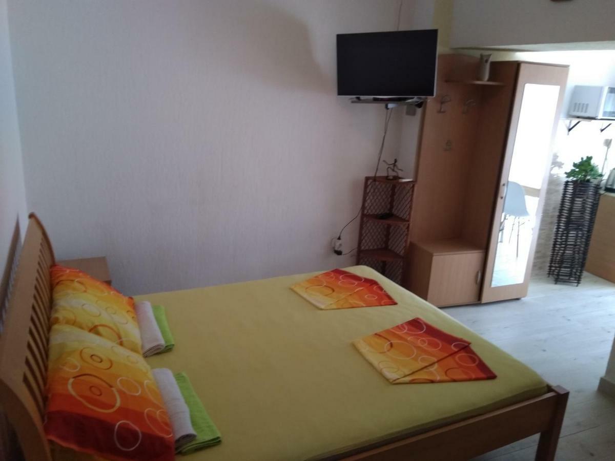 Studio Apartman Gracija Herceg Novi Zewnętrze zdjęcie