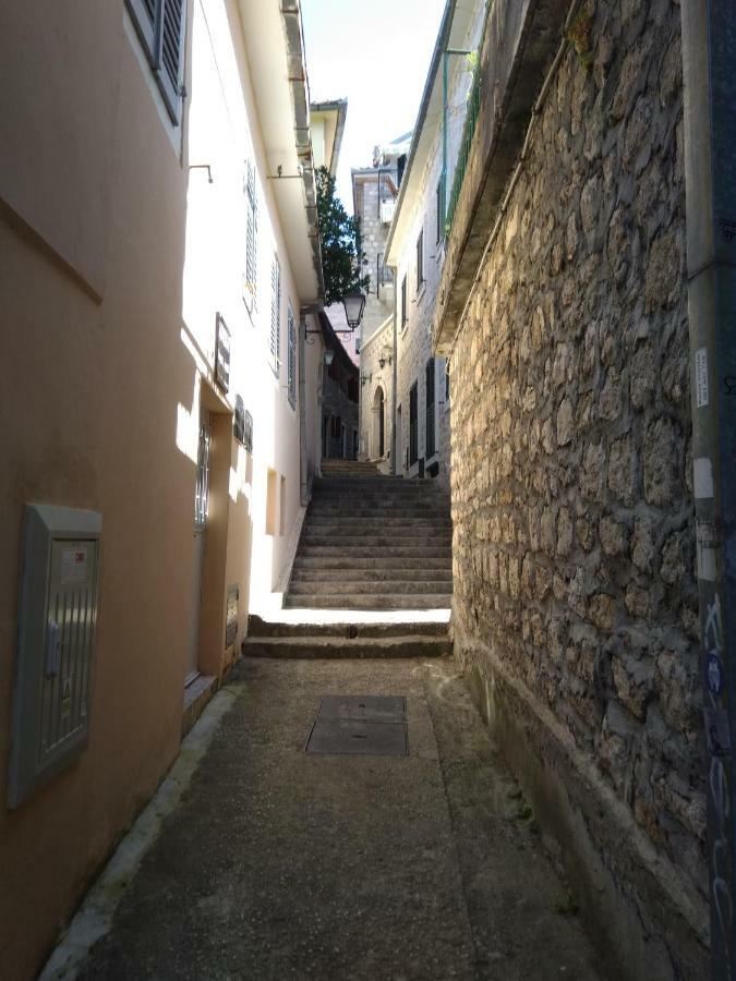 Studio Apartman Gracija Herceg Novi Zewnętrze zdjęcie